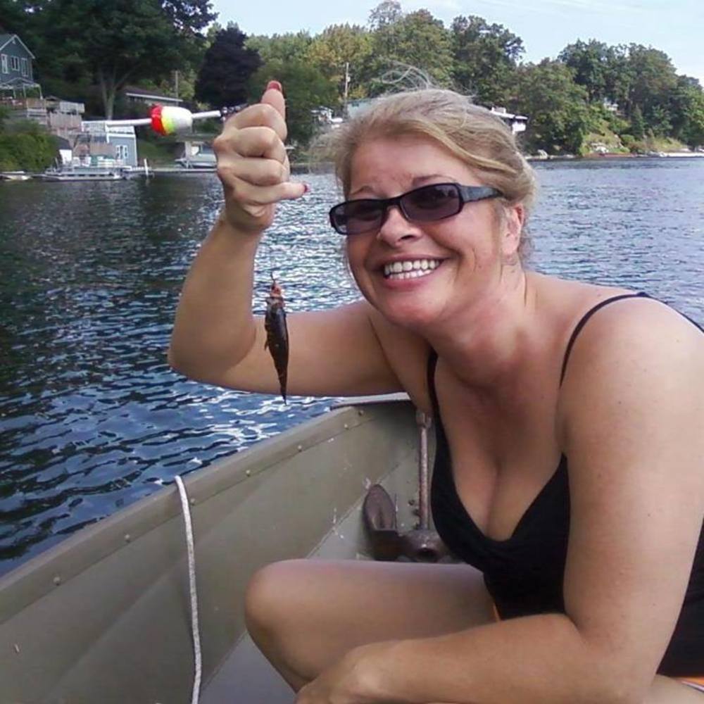 Meet your Posher, Melissa